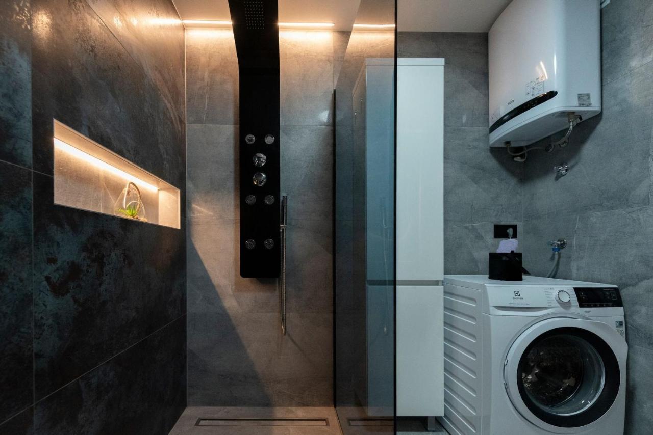 Apartment 4Reasons Razanac Exterior photo