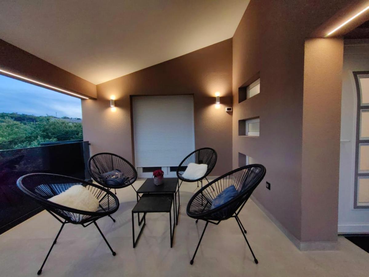 Apartment 4Reasons Razanac Exterior photo